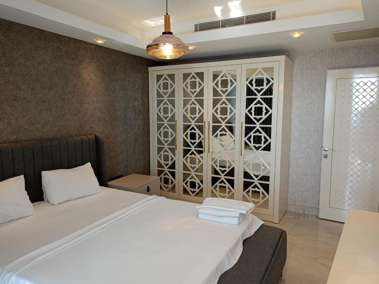 Elite Luxury Suite & Spa 阿拉尼亚 外观 照片